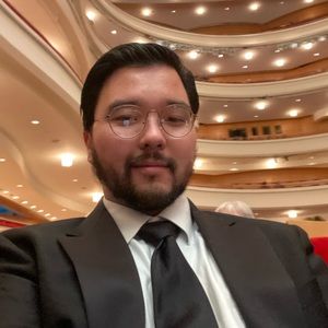 Meet your Posher, Azamat